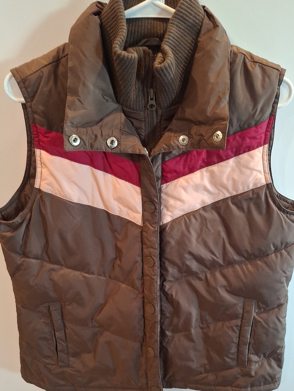 Old Navy Women's Quilted Puffer Vest with Chevron Panels - Taupe, Pink & Wine